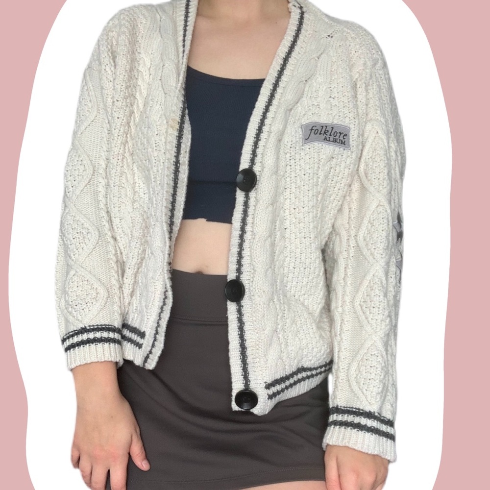 TAYLOR SEIFT FOLKLORE CARDIGAN
